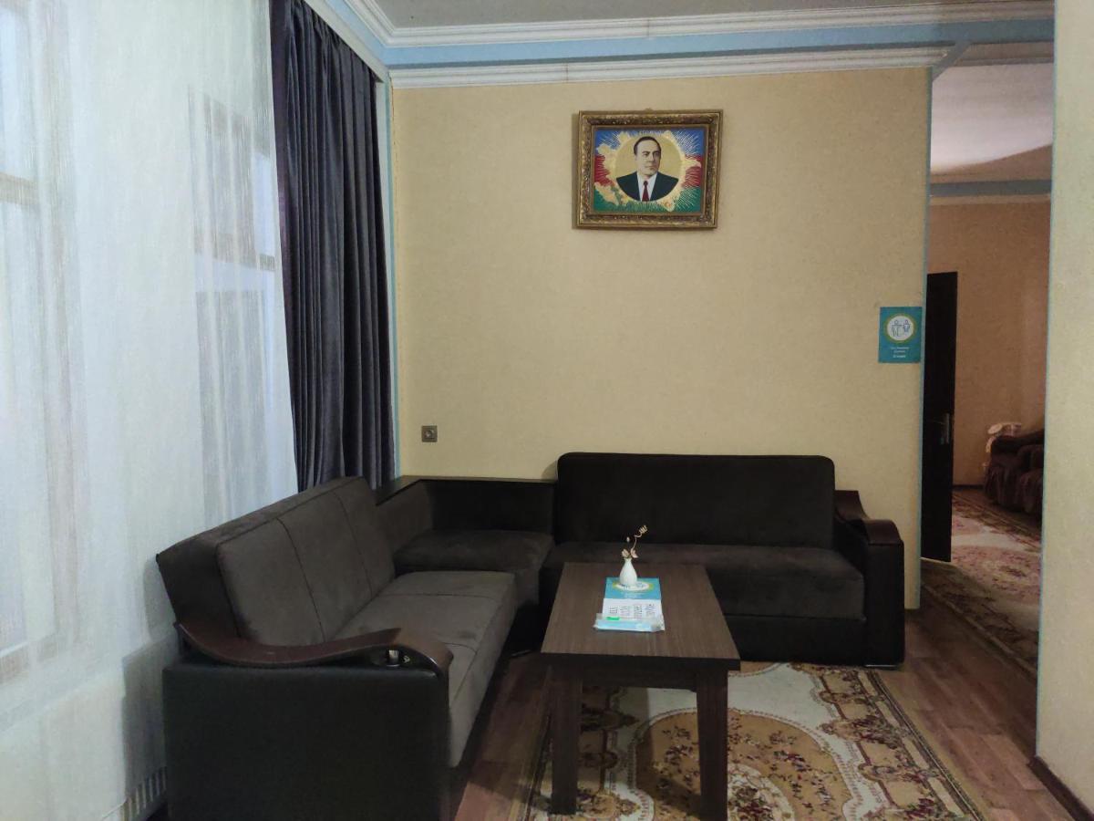 Dost Evi Motel Sheki Exterior photo